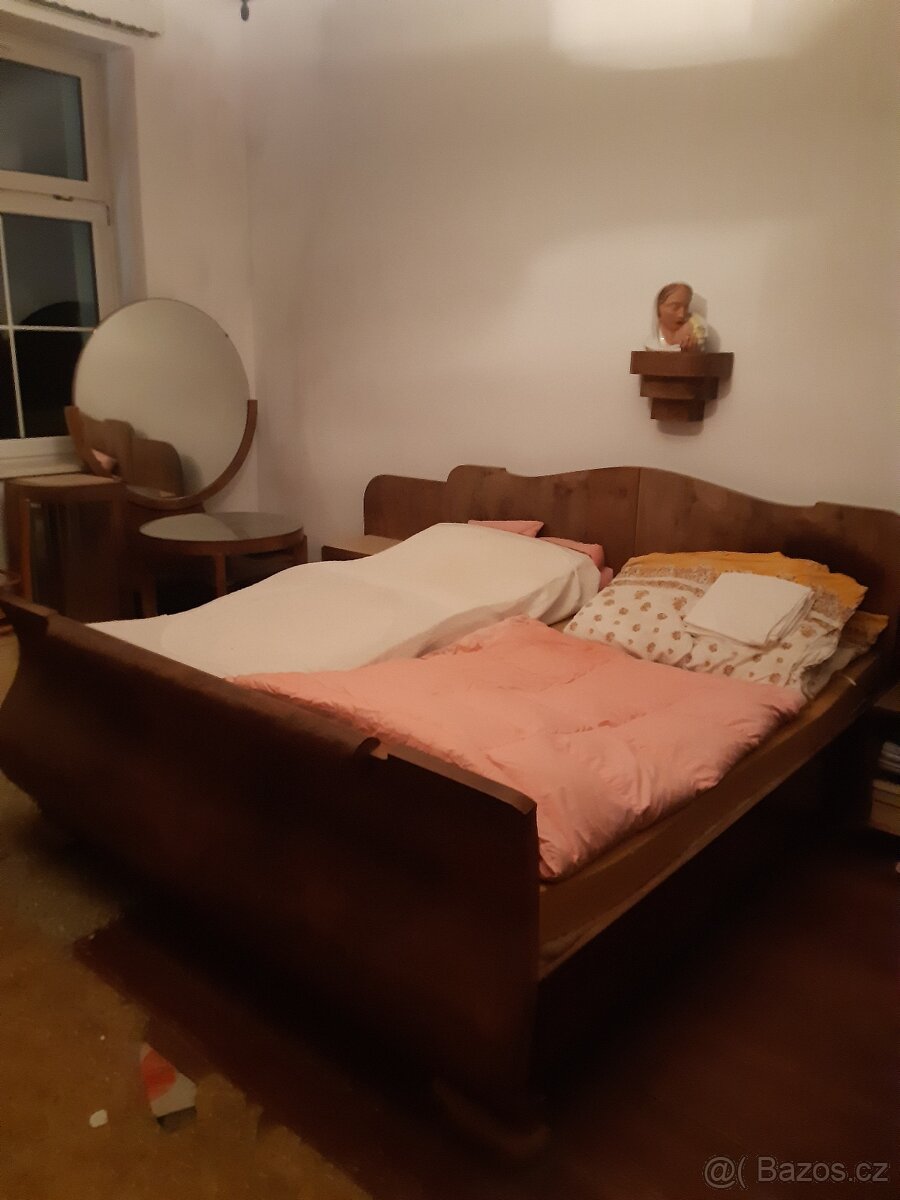 Prodám starožitný nábytek - 6