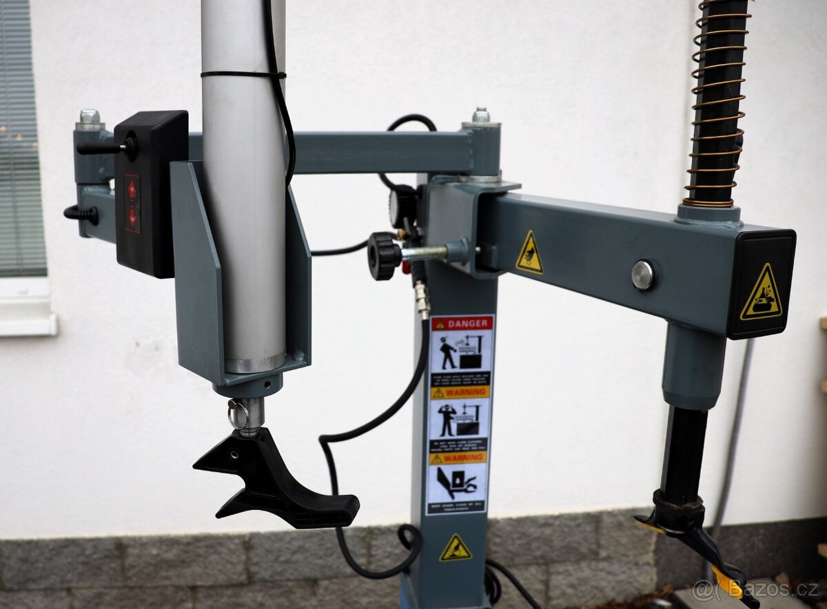 Akční set zouvačka + vyvažovačka kol - 6