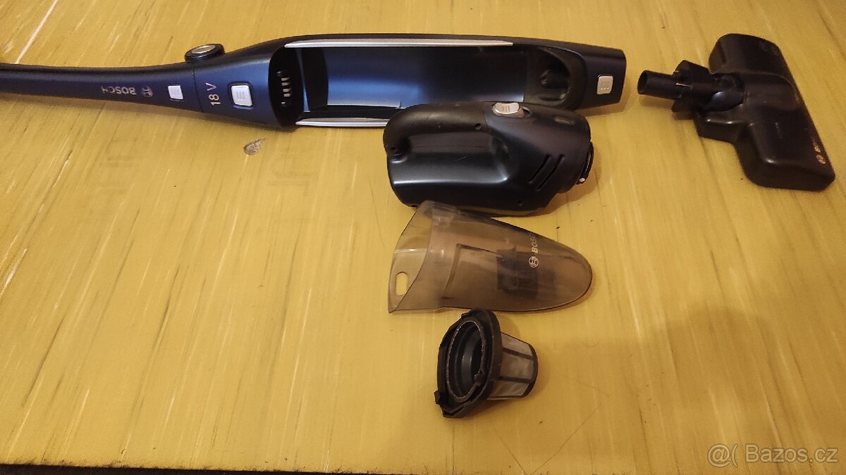 Tyčový vysavač Bosch - 6