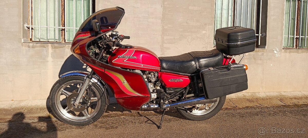 Honda cx500 - 6