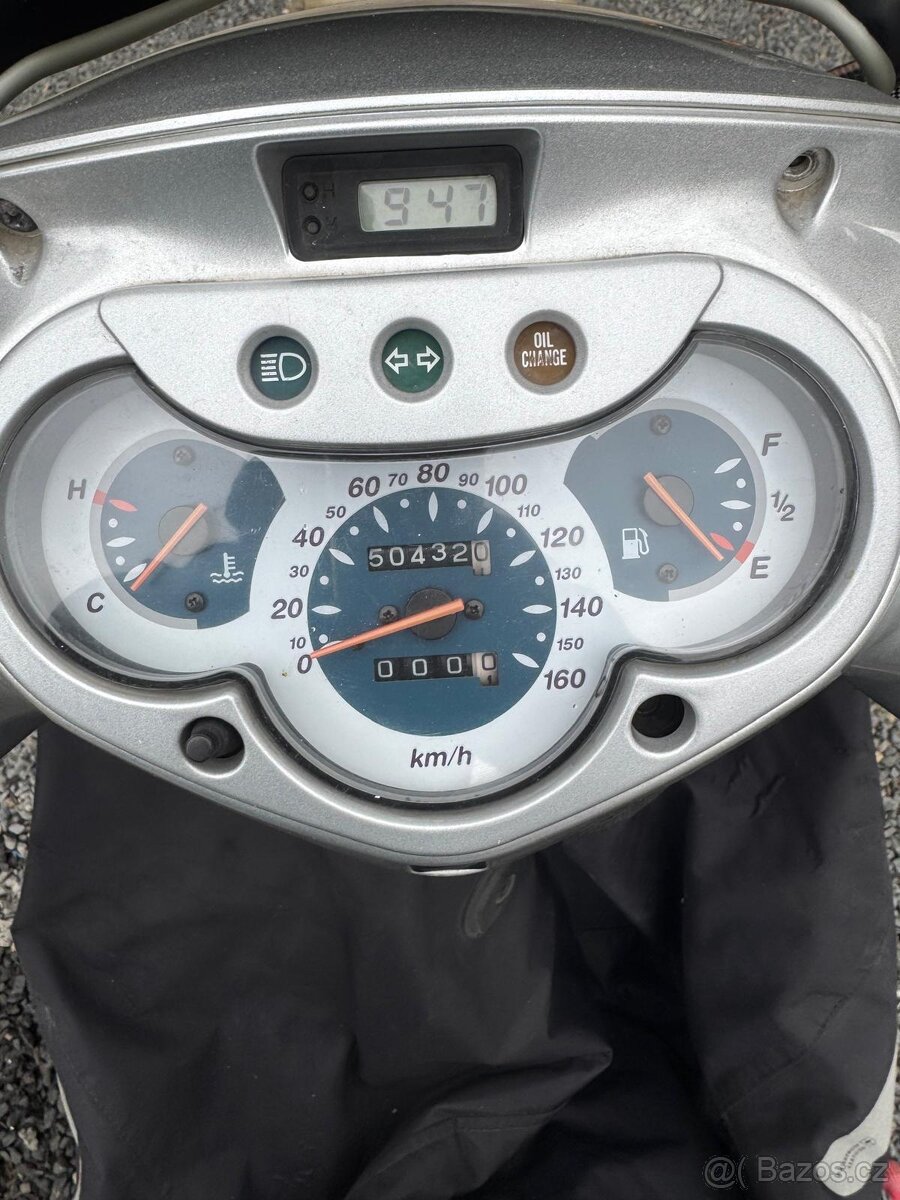 Skútr HONDA SH 150 - 6