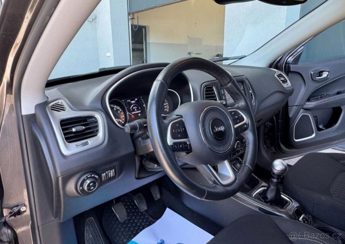 Jeep Compass 1.4 Multiair Longitude benzín manuál 103 kw - 6