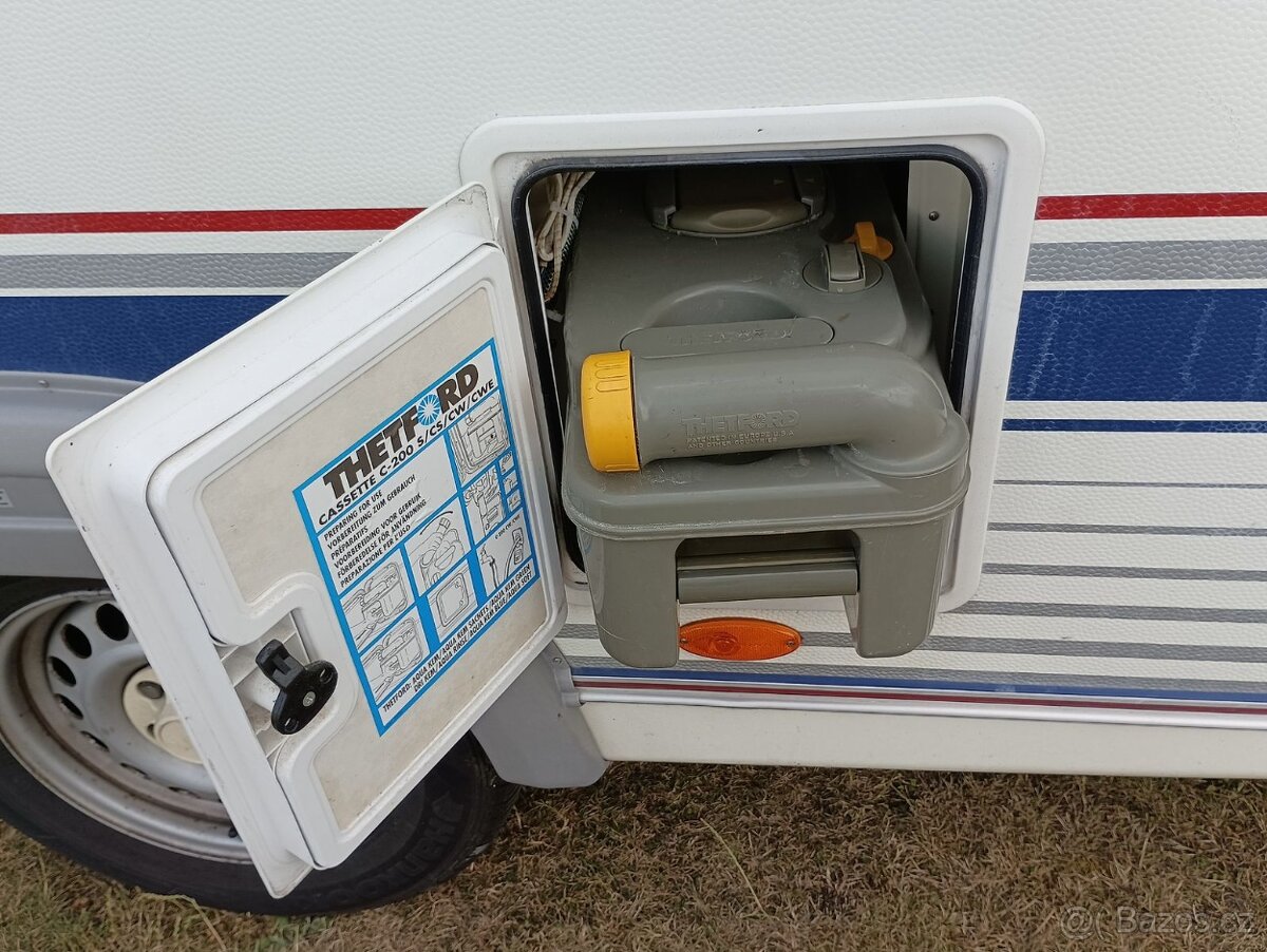 WILK pro 4. Mover. Pevné postele. R 2002. Stan.100km/h - 6