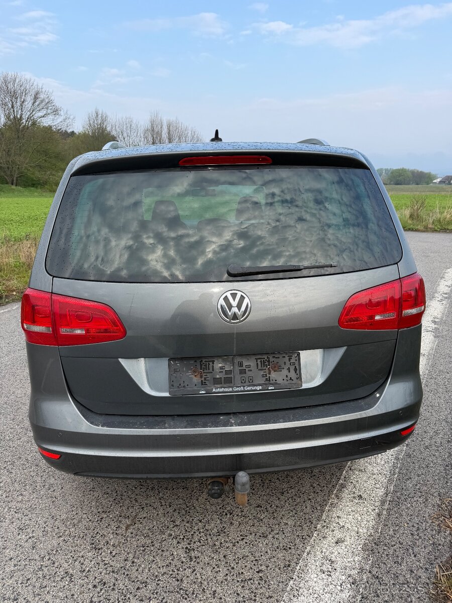 Volkswagen Sharan 2.0 TDi - 6