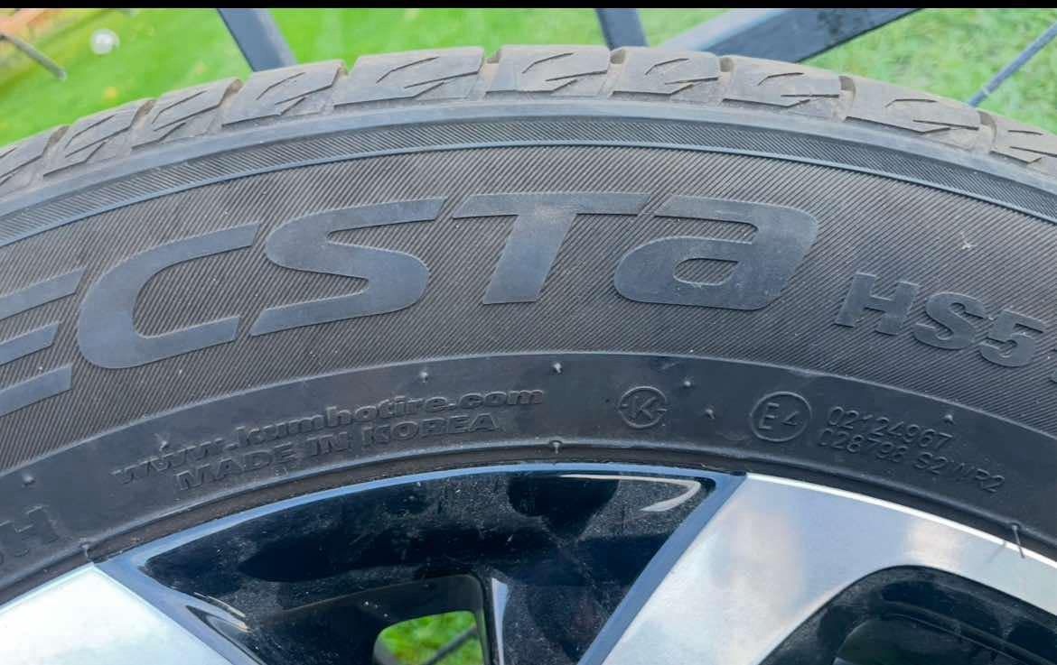 Kumho ecsta 215/55/18 letní - 6