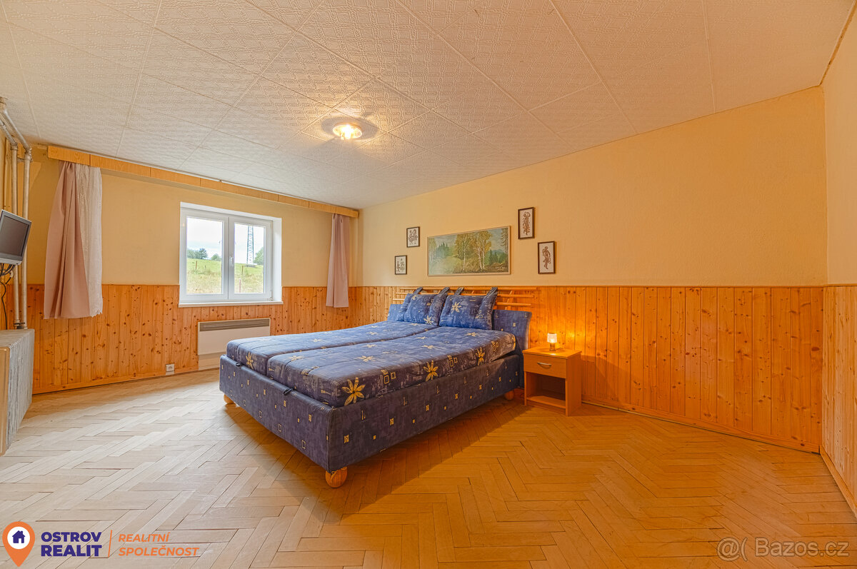 Prodej, rodinný dům, 4+1 s garáží, 590 m2, Tvrdkov - 6