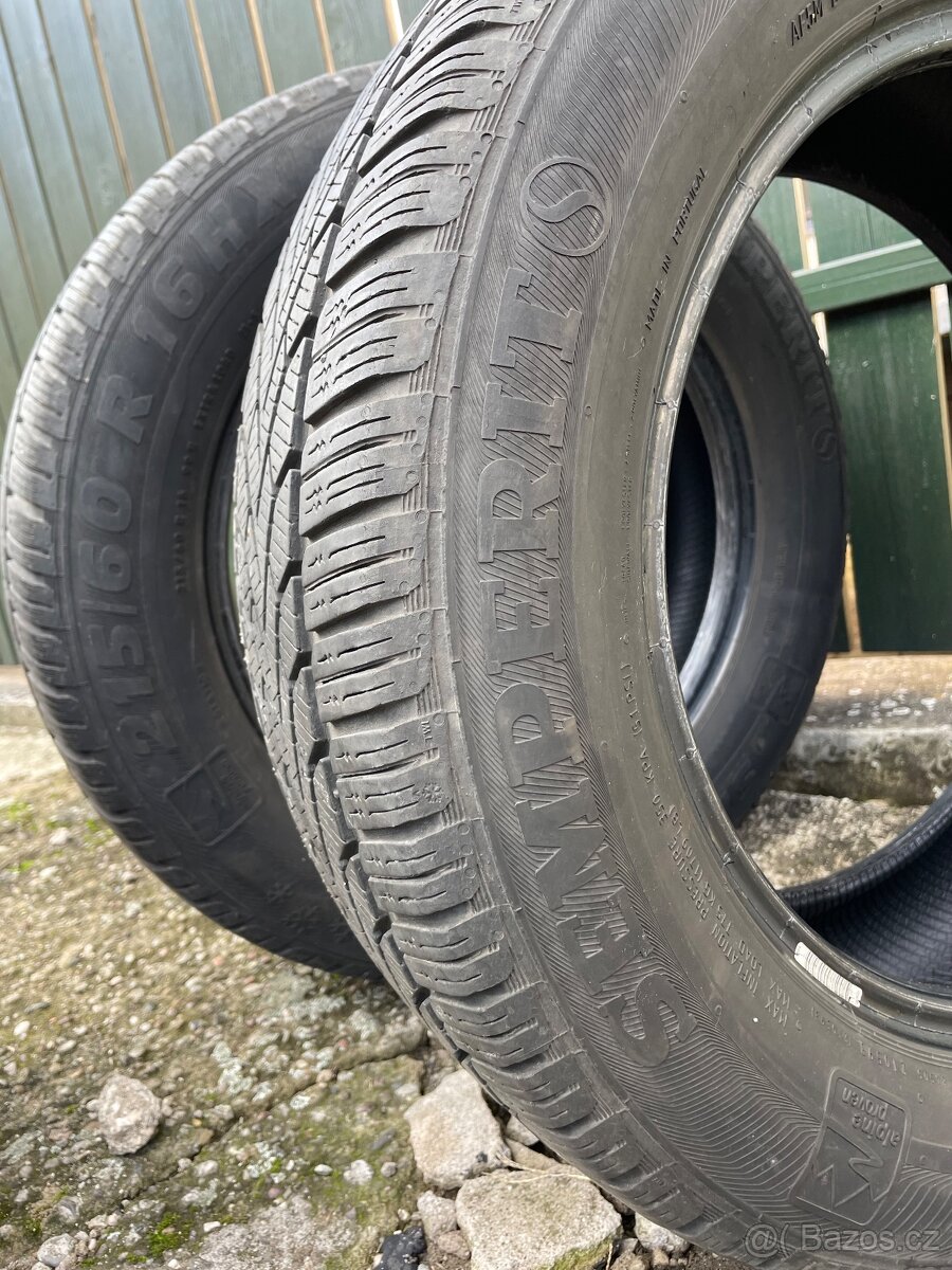 215/60/16 zimní - 6