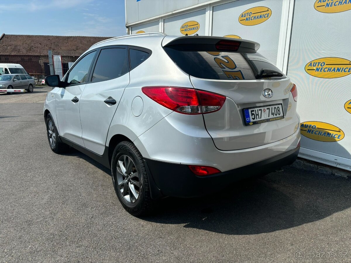 Prodám Hyundai ix35 2.0 - 6