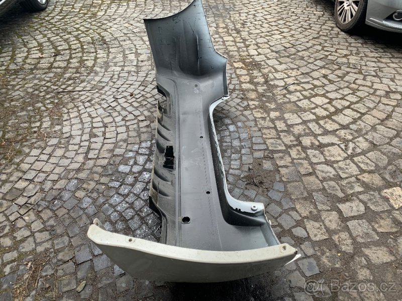 Subaru Impreza STI Hatchback - zadní nárazník - 6