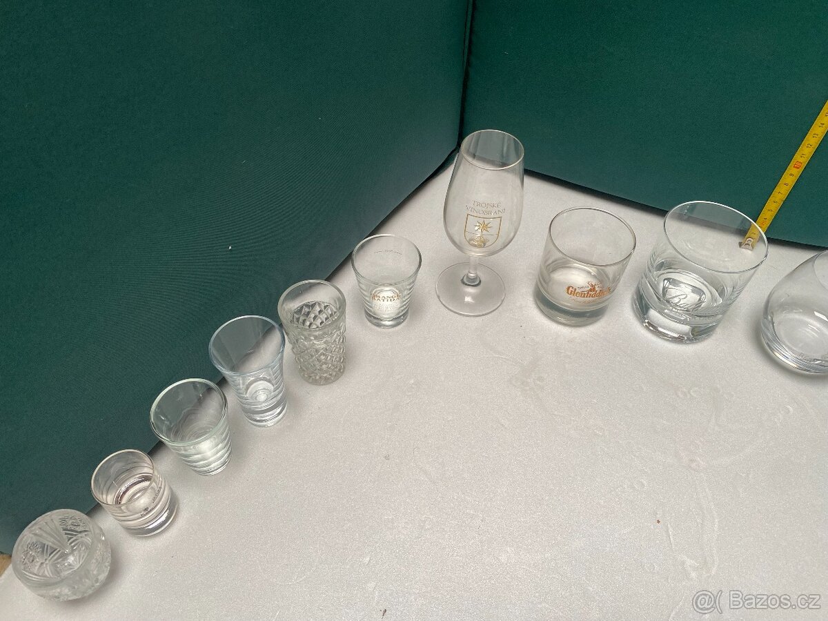 Mix sklenic a panáků na destiláty – sada 17 ks - 6