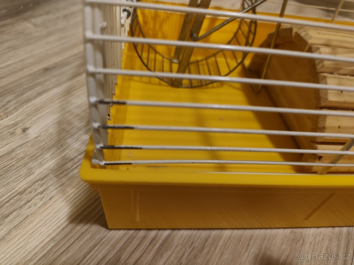 Prodám minimálně používanou klec. - 6