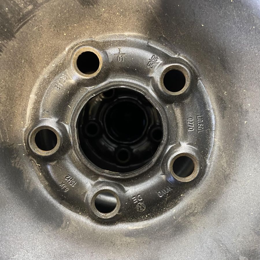 15" plechová kola – 5x100 – ŠKODA (VW, AUDI, SEAT) Disky: - 6