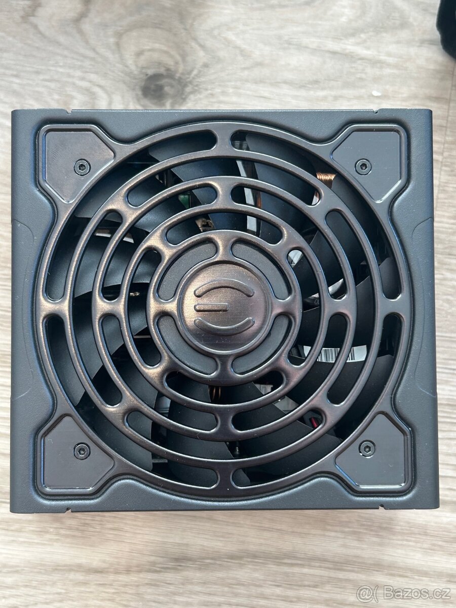 Počítačový zdroj PSU EVGA SuperNOVA 1000 G6 1000W - 6