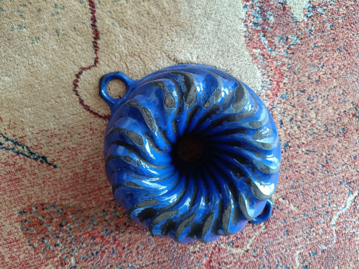 Ruční kráječ, mlýnek, formy a jiné - 6