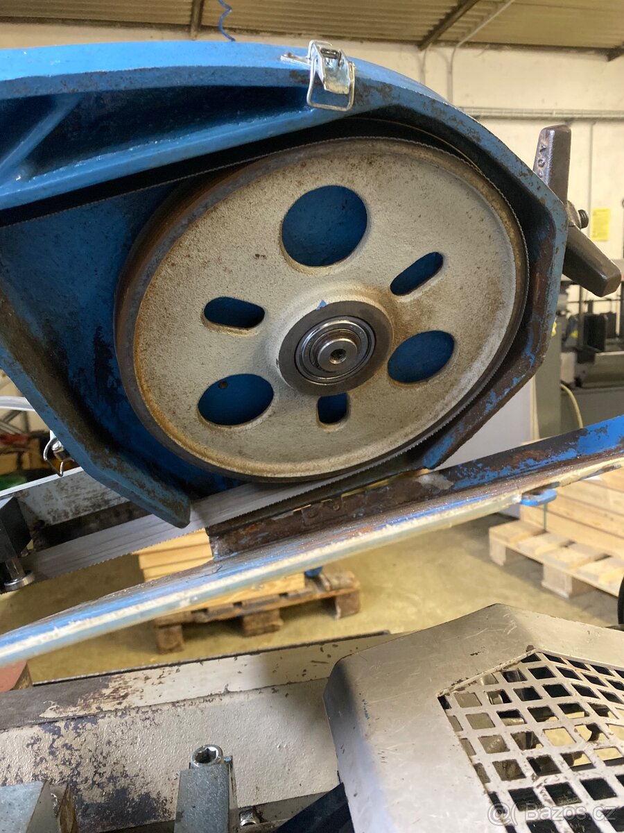 Pásová pila na kov Pilous ARG 240 D-NC - 6