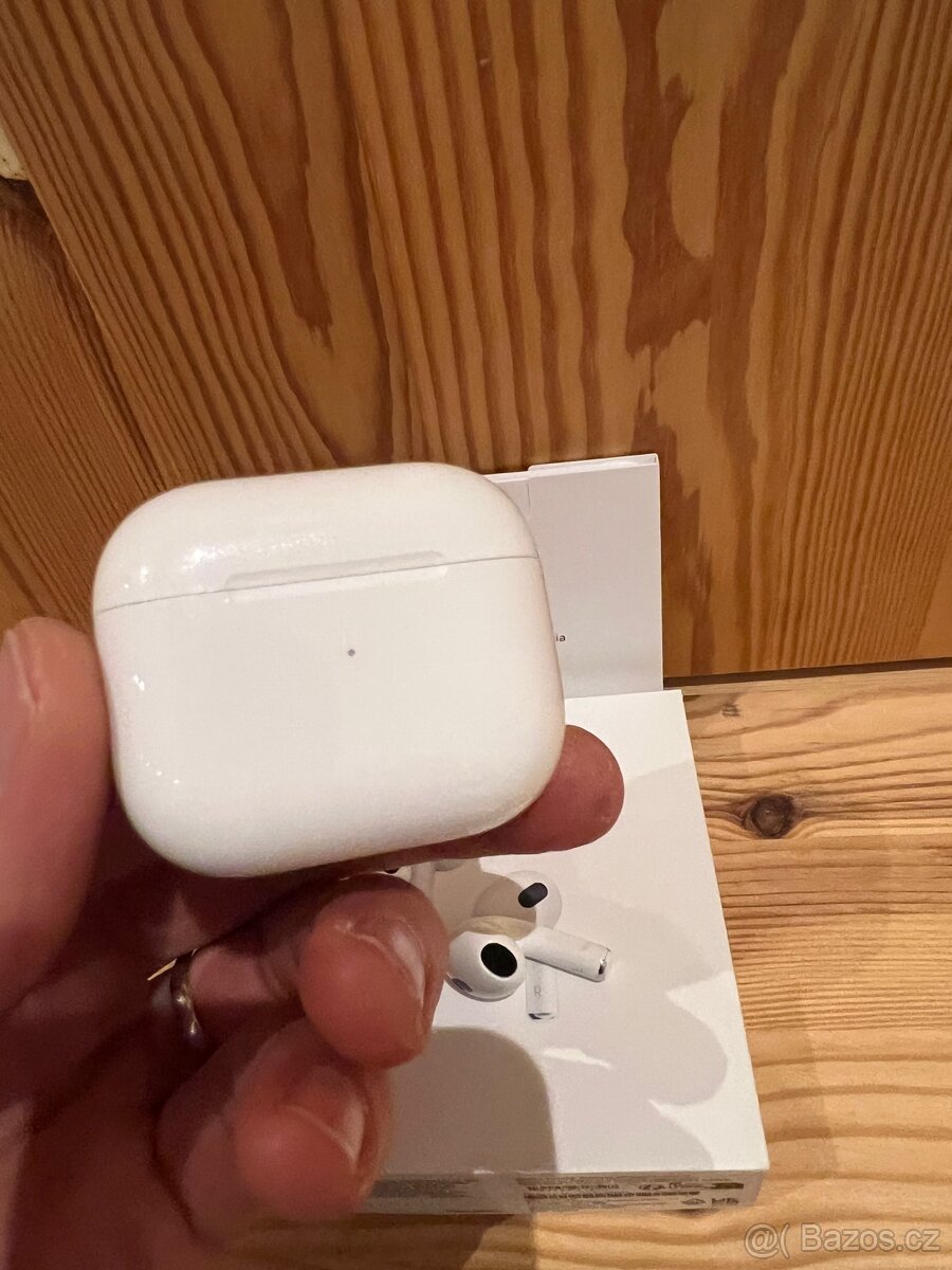 Apple Airpods 3 - 6