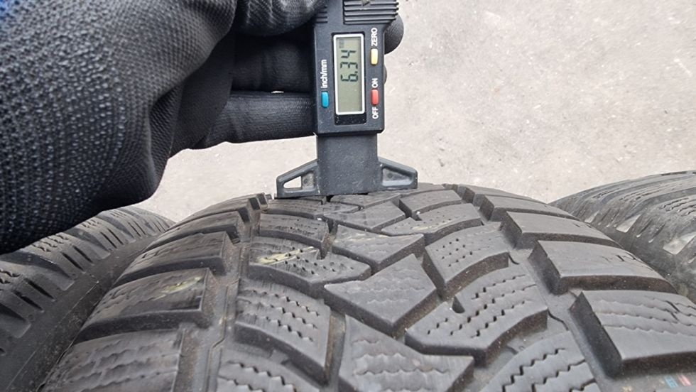 Zimní pneu 205/60/16 Dunlop - 6