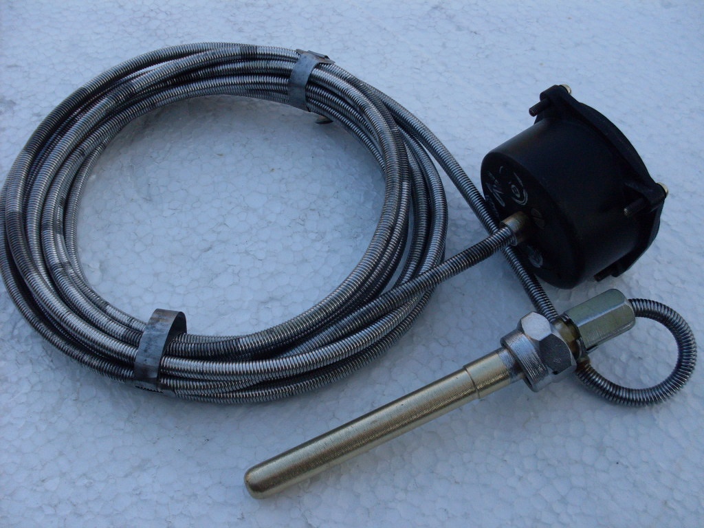 Prodám budík teploměru a tlaku oleje - 6