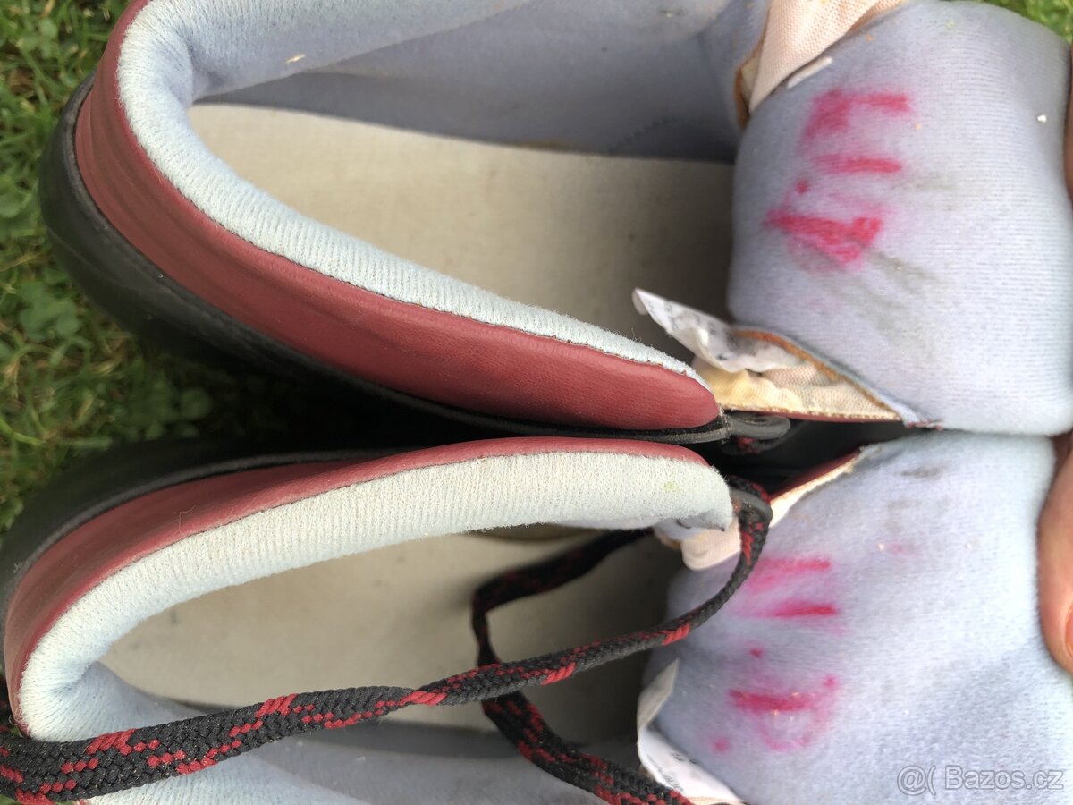 Dívčí běžecké lyže - 6