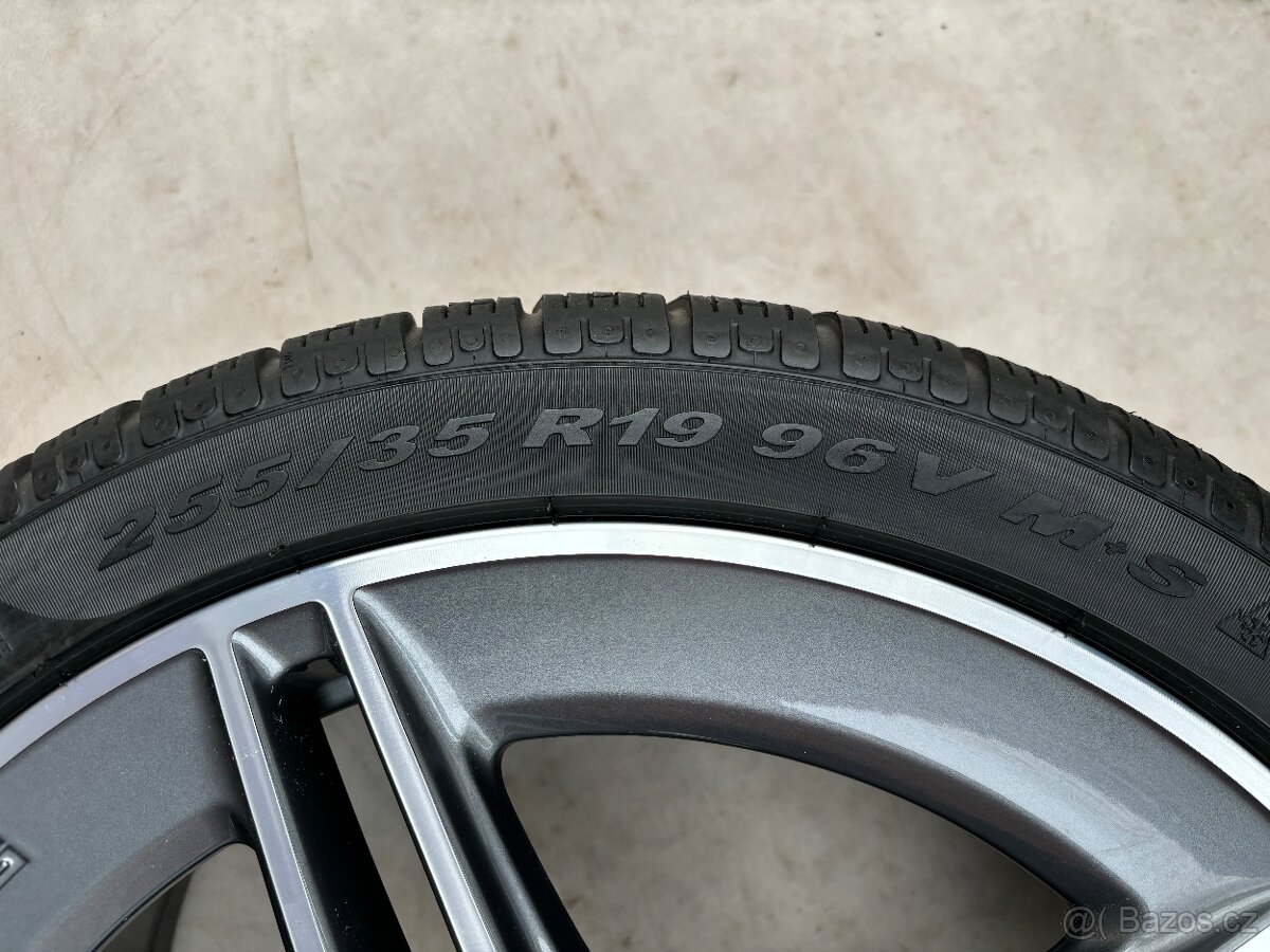 Mercedes R19 z C63 AMG C63s Coupe 5x112 zimní pirelli - 6
