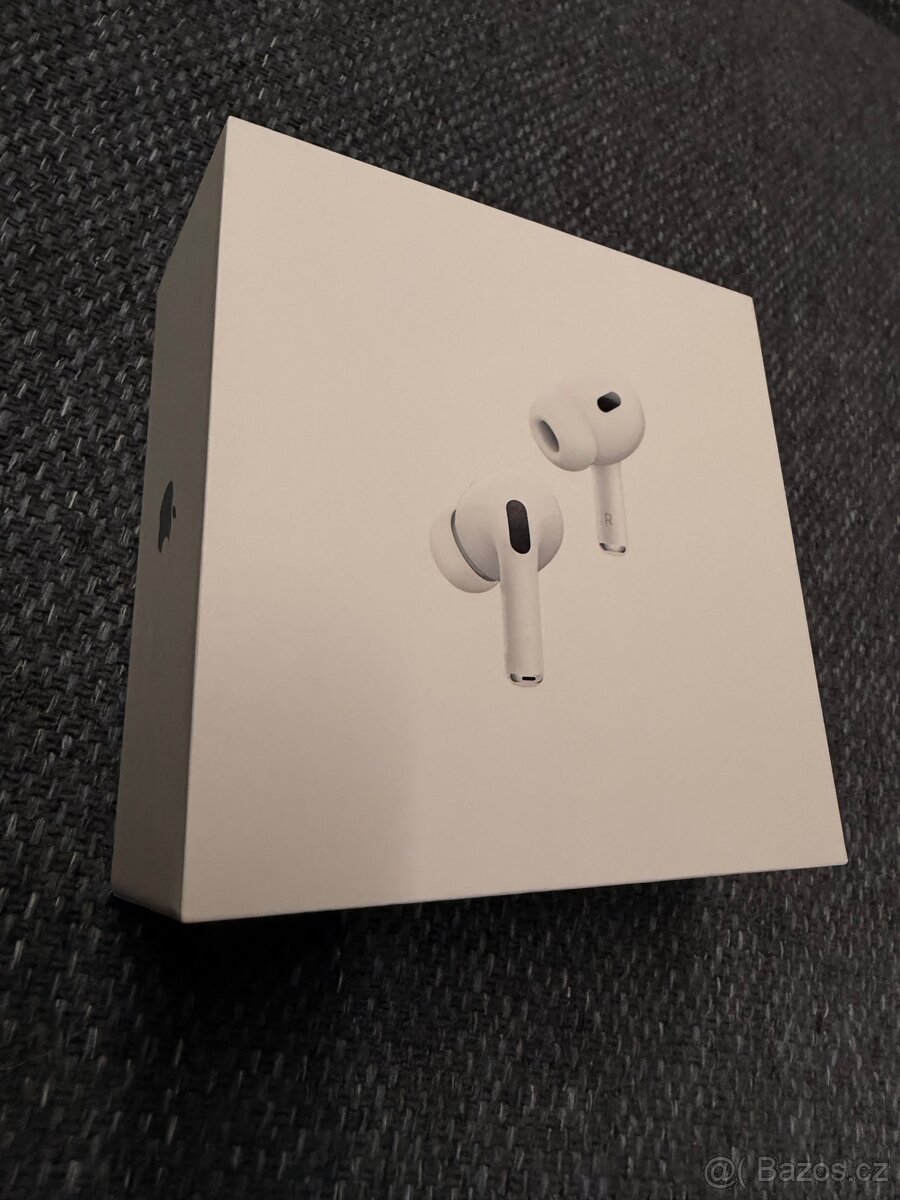 Sluchátka Apple AirPods PRO 2. generace rok 2024 - 6