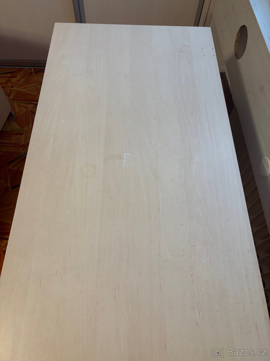 Pracovní kancelářský dětský stůl - 6