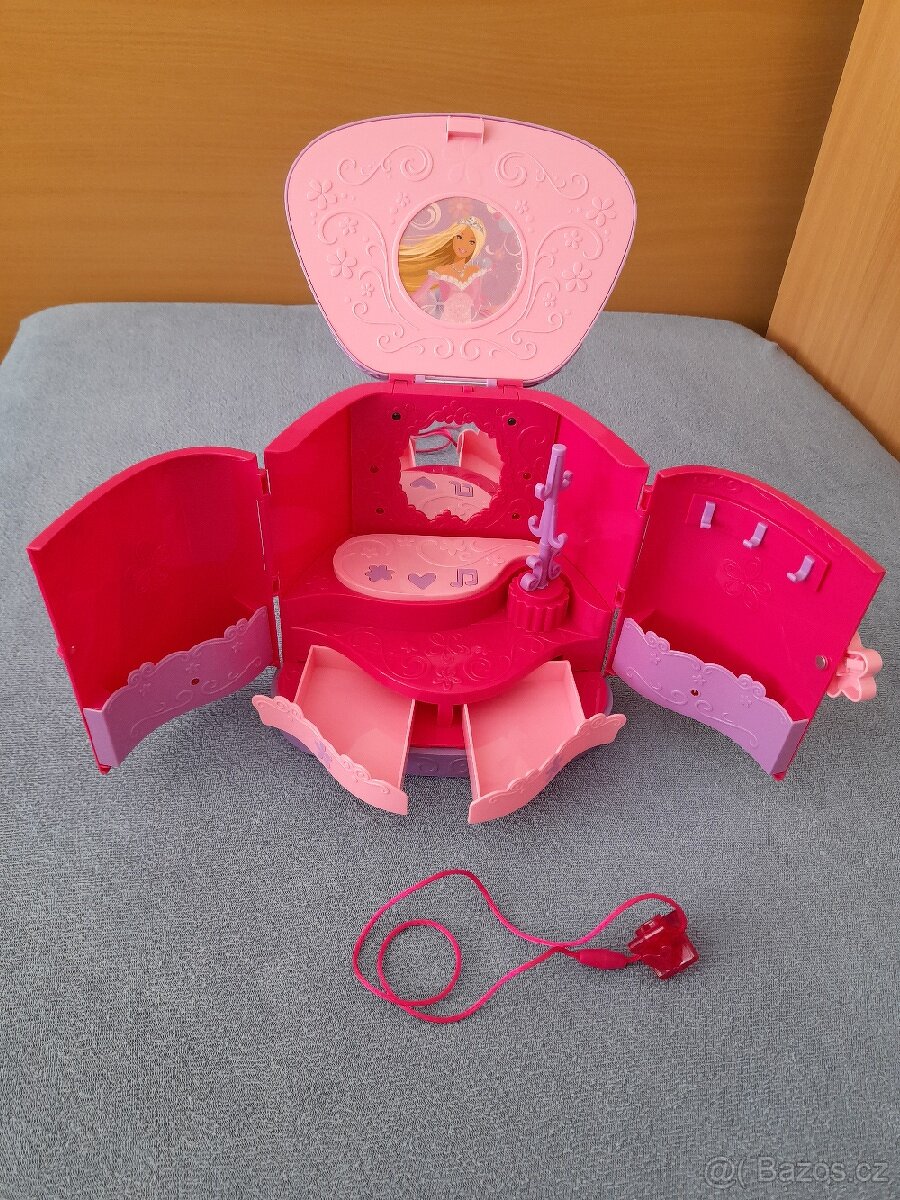 Barbie kouzelná šperkovnice. - 6