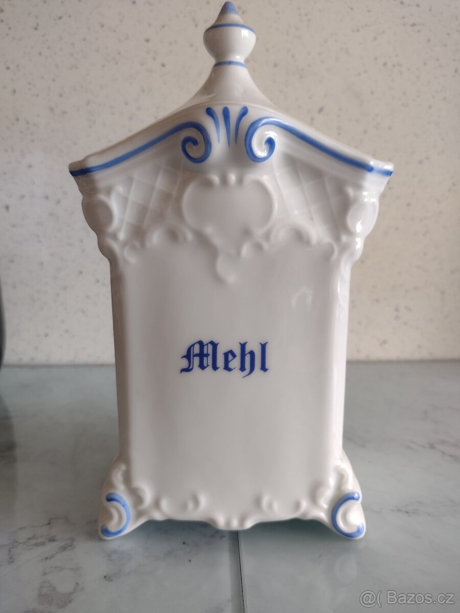 STAROŽITNÁ DÓZA NA MOUKU - 6