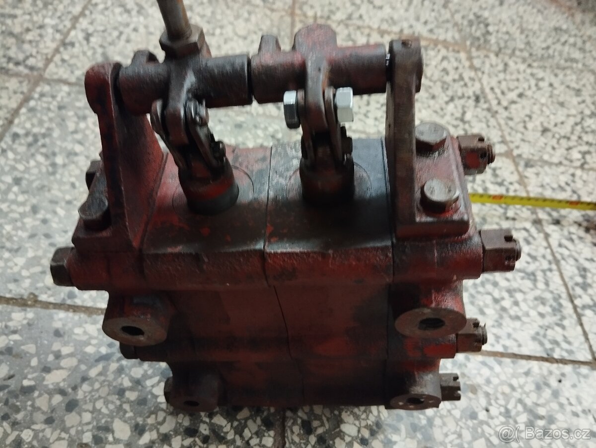 Hydraulický rozvaděč - 6