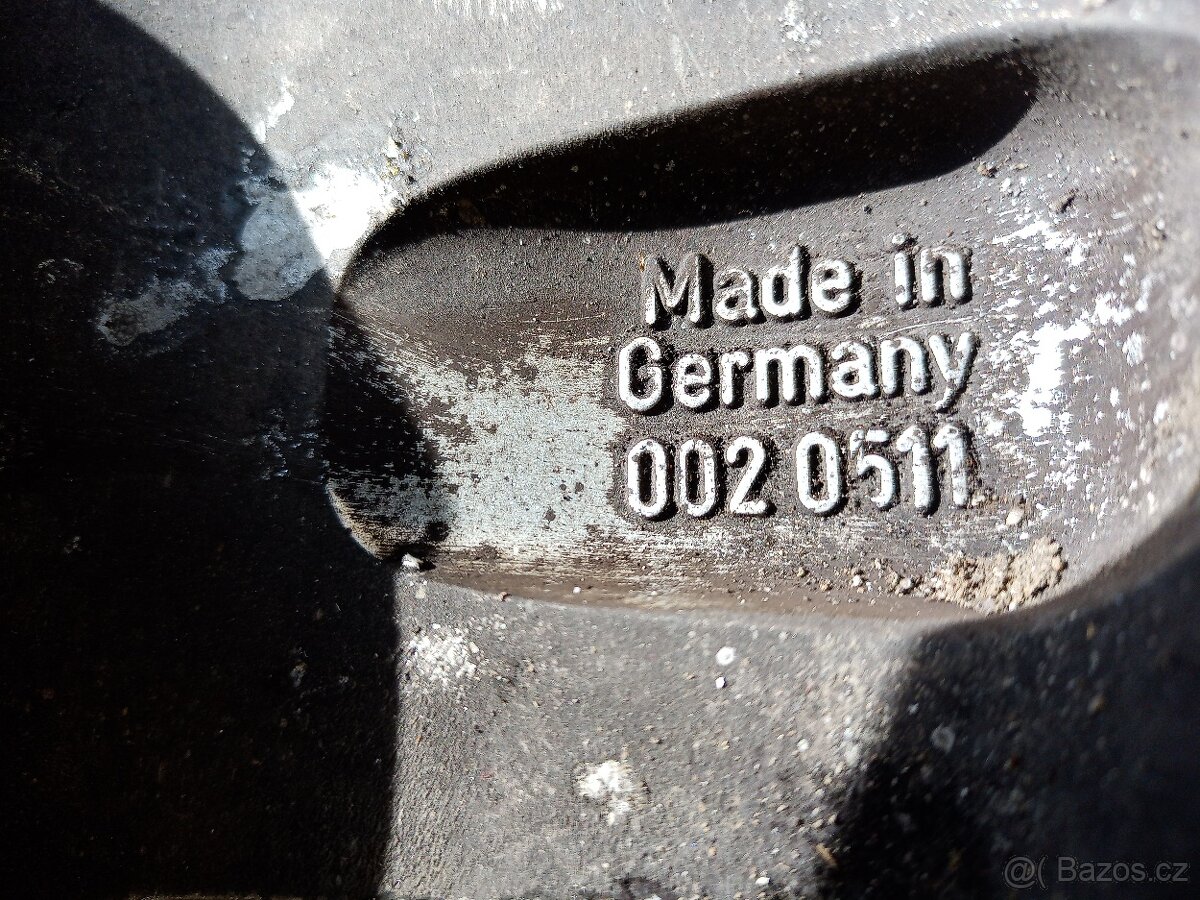 BMW - AL.DISKY + PNEU 205-55-15 - 6