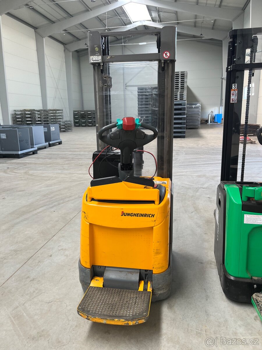 Vysokozdvižný vozík Jungheinrich - 6