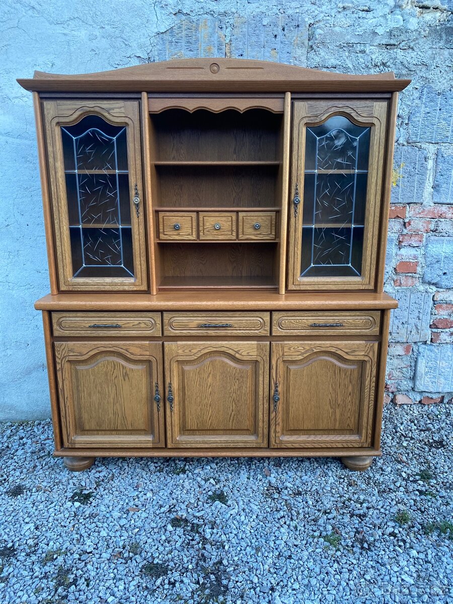 Kredenc / příborník - 6