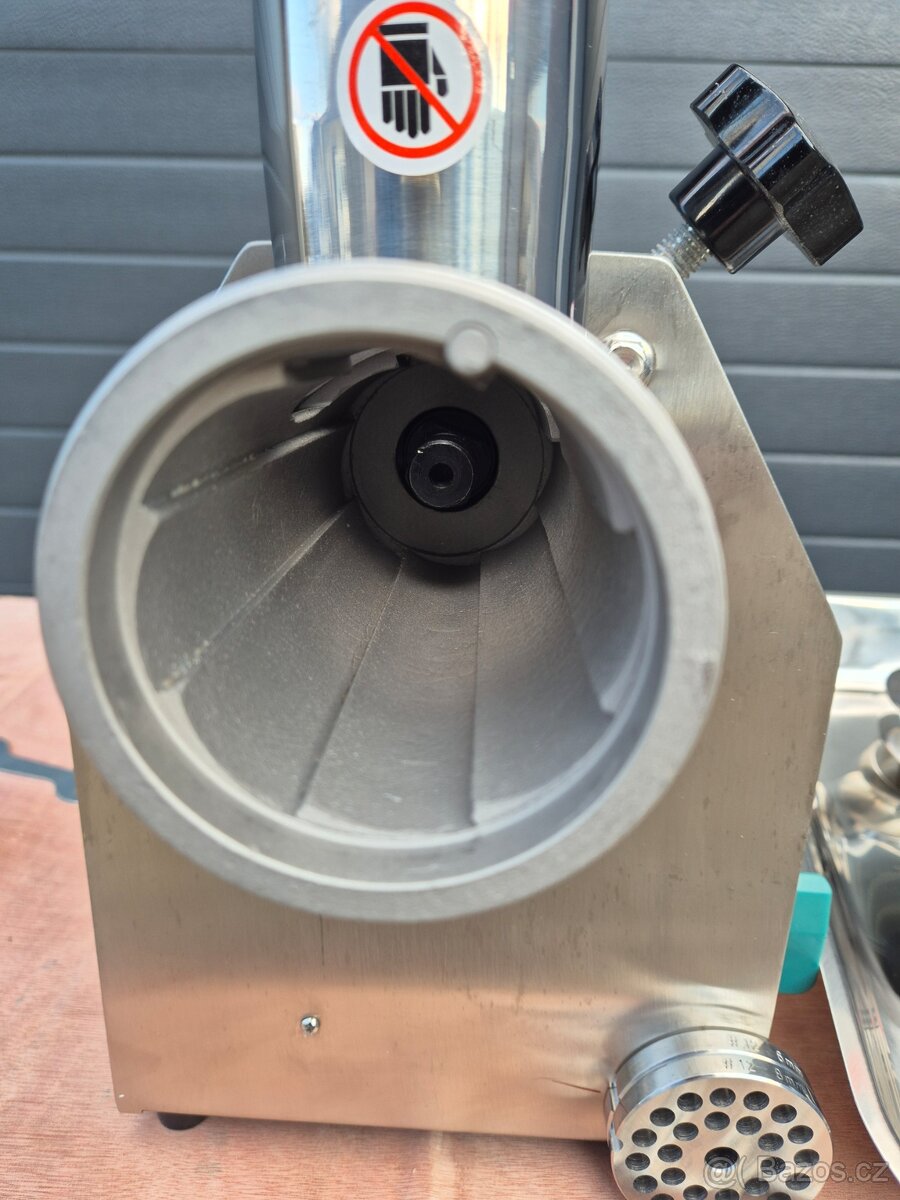 Mlýnek na maso 12" Řeznický vlček - 6