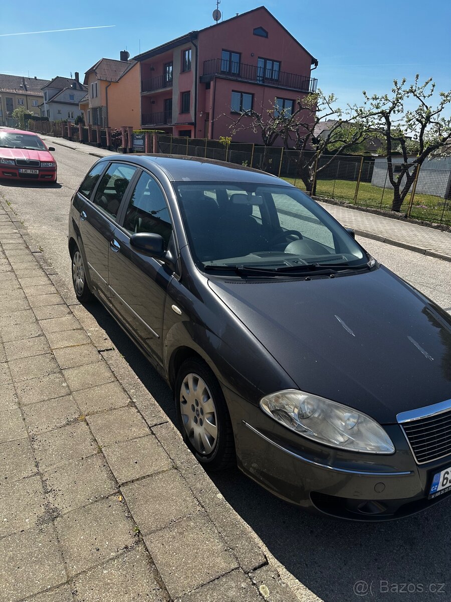 Fiat Croma 1.9 jtd - 6