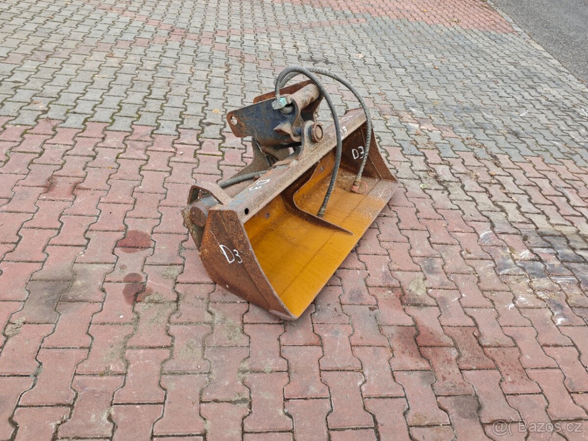 Lžíce svahová hydraulická 120 cm, D3 - 6