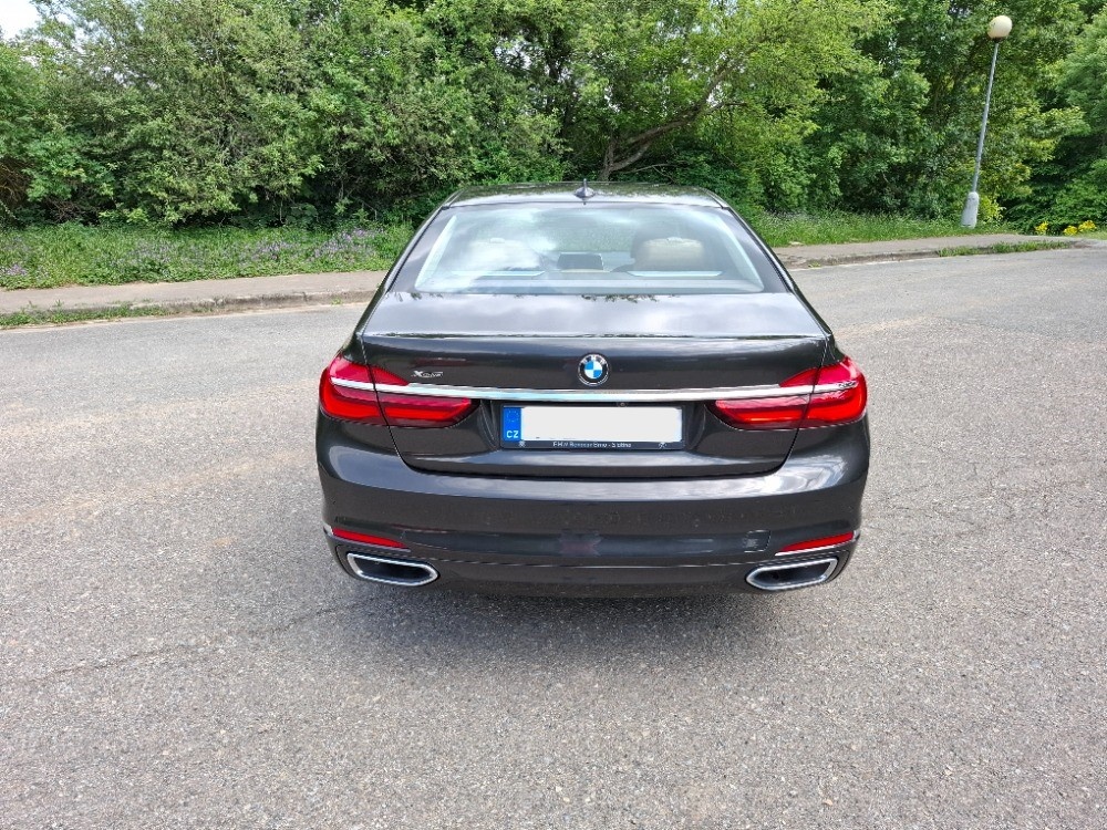 BMW Řada 7, BMW 730d XDrive, automat - 6