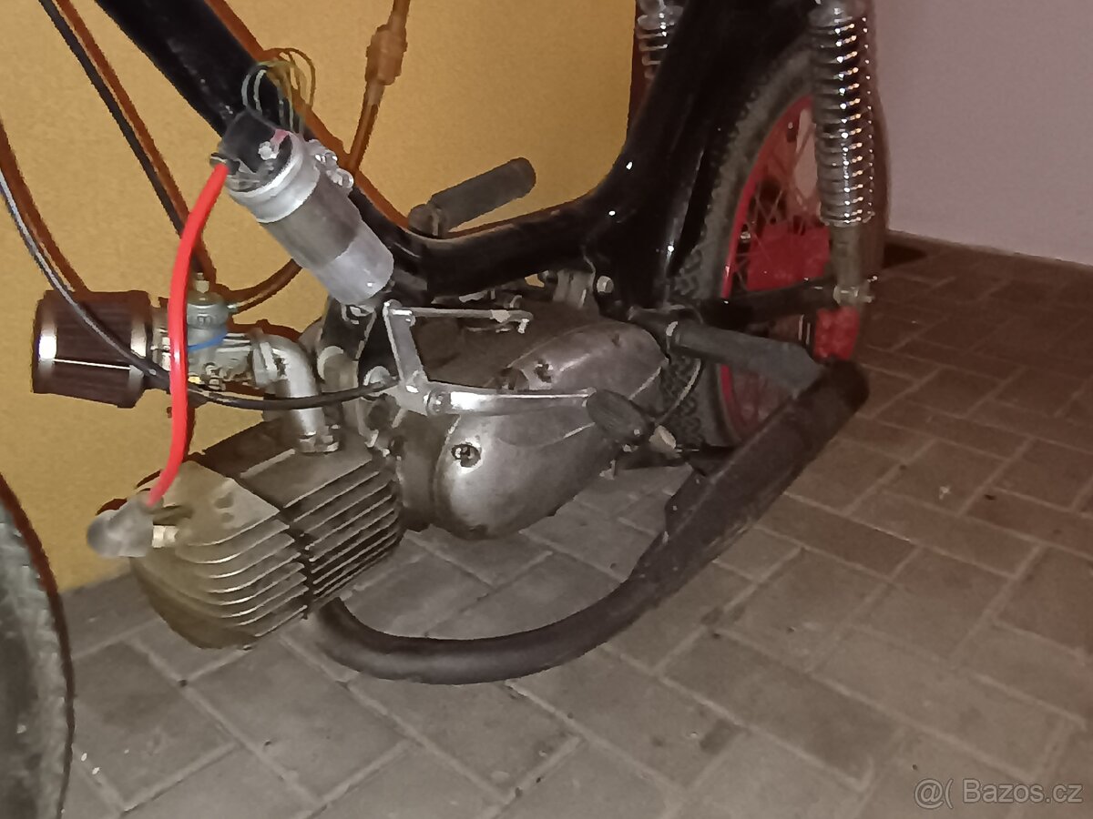 Café Racer - 6