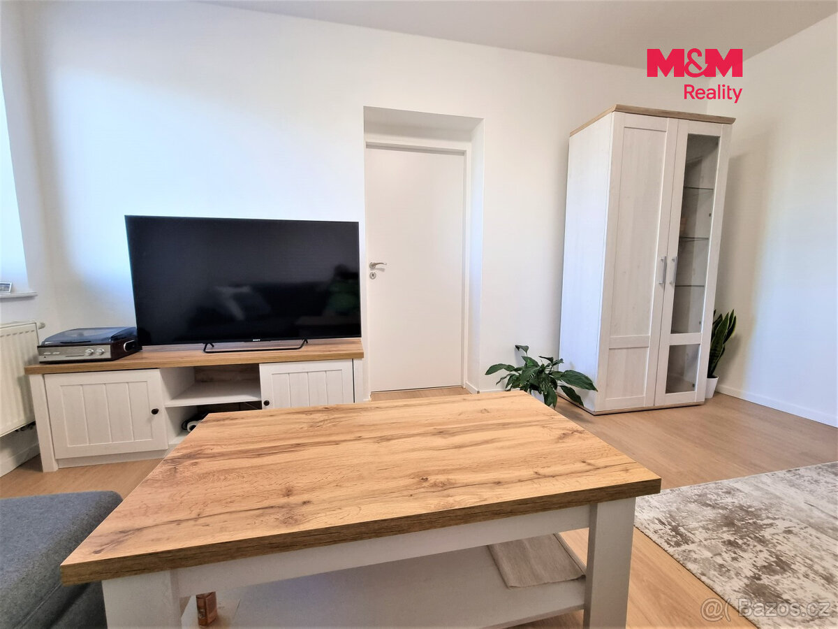 Prodej bytu 3+1, 90 m², Rohatec, ul. Nádražní - 6