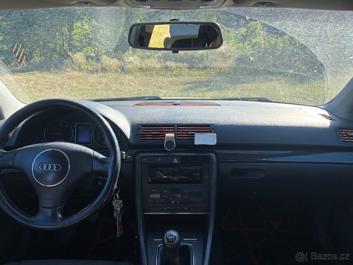Audi A4 B6 - 6