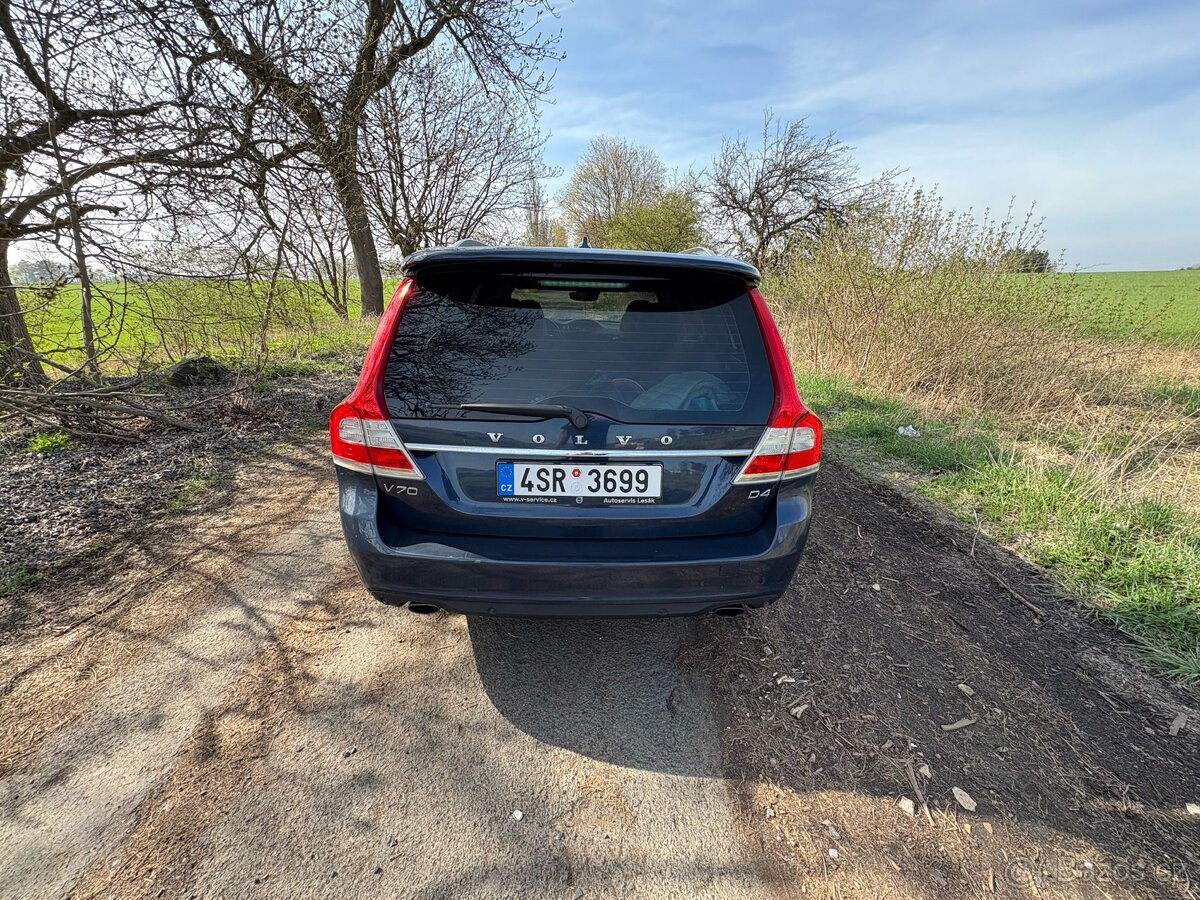 Volvo V70 D4 R-Desing - 6