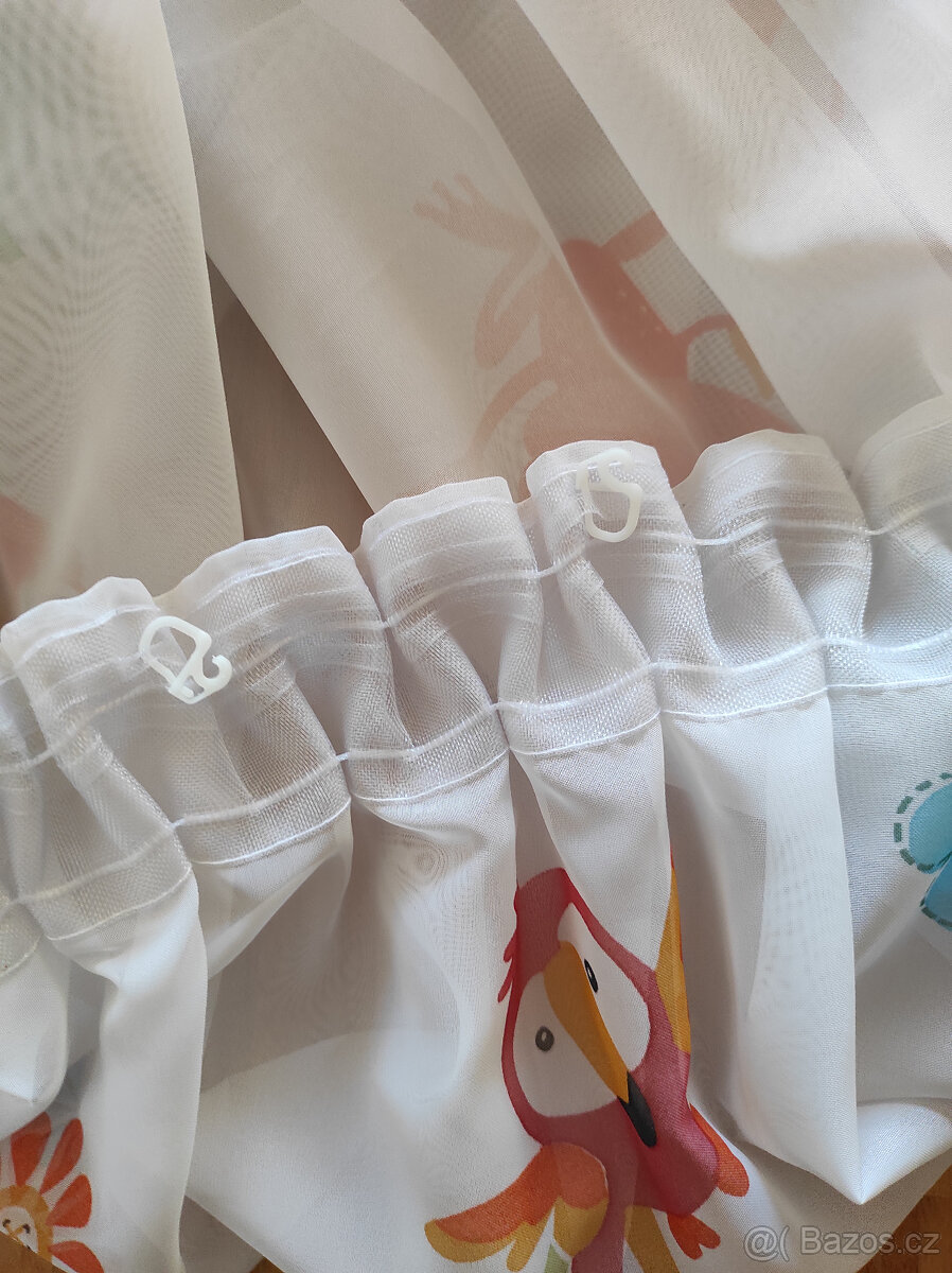 Luxusní dětská záclona na velké okno, TOP stav - 6