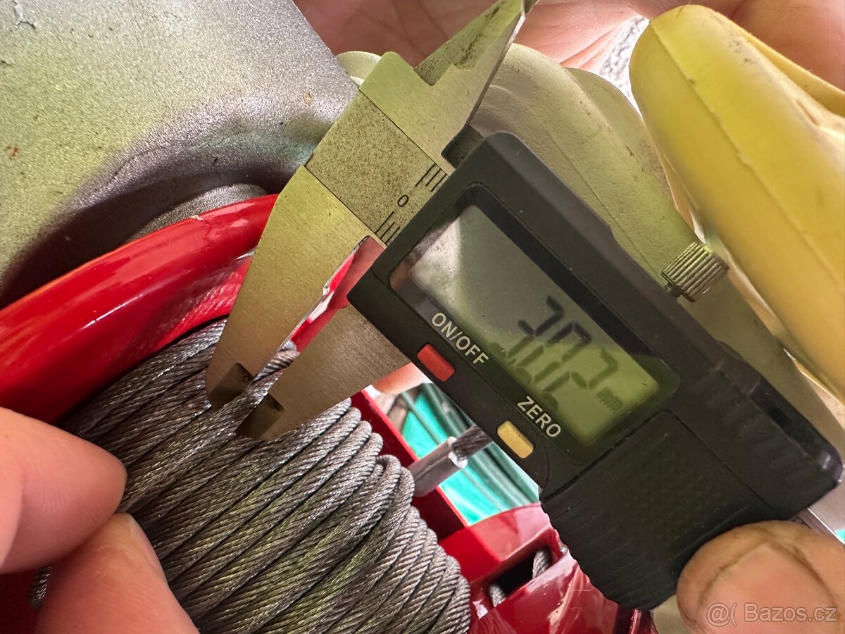 Elektrický lanový zvedák - kočku - 150/250kg - 6