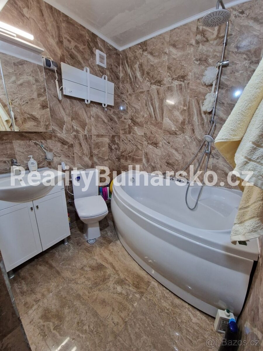 K prodeji velmi prostorný třípokojový apartmán 3+kk 114m² - 6