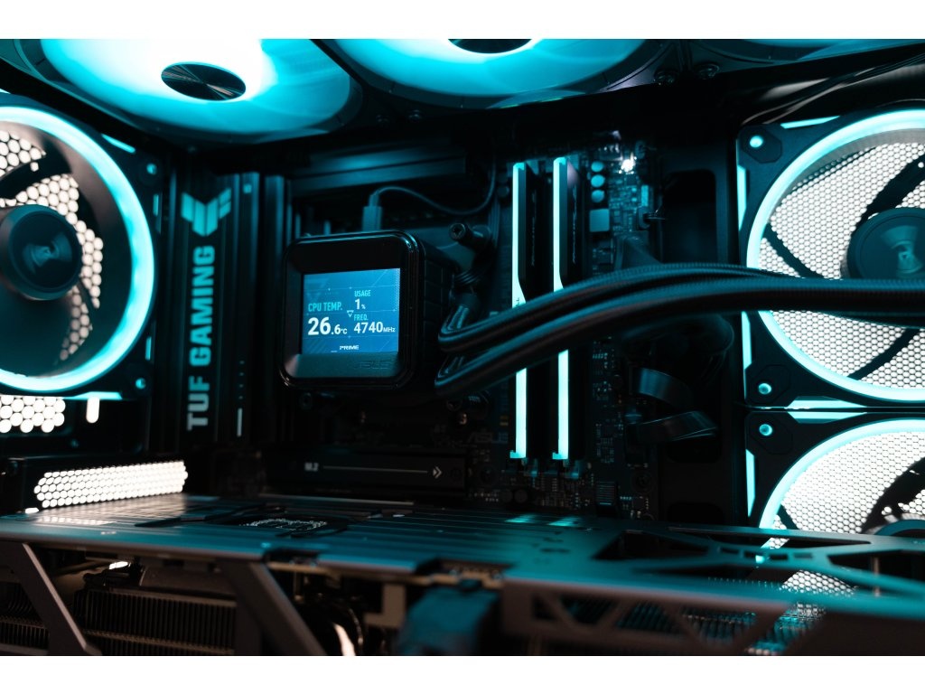 Herní PC - Ryzen 7 9800X3D / 32GB / 2TB / RTX 5090 32GB - 6