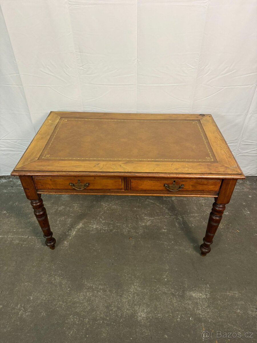 Francouzský nízký psací stůl (137021) - 6
