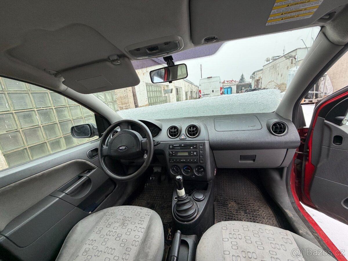 Ford Fiesta - 6