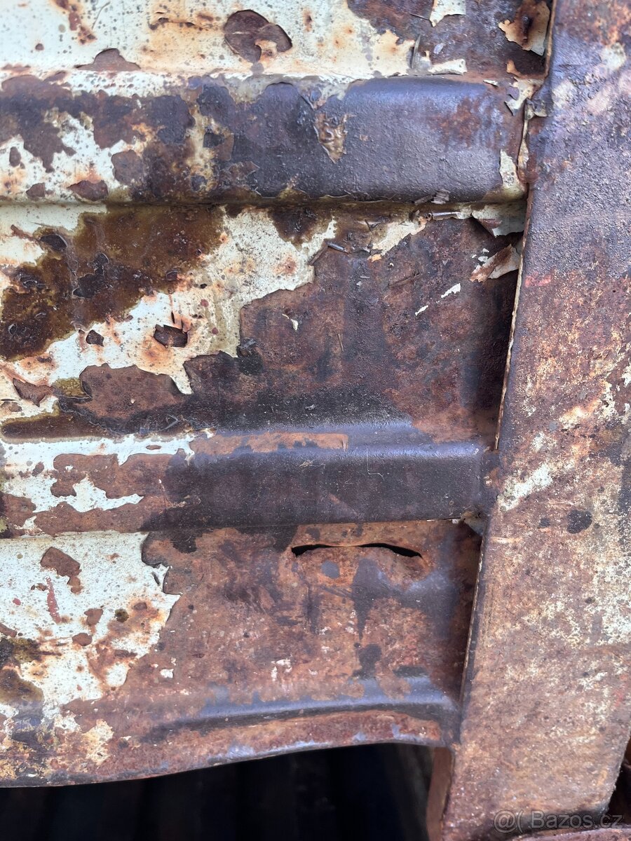 Ohradová, kovová paleta - 6