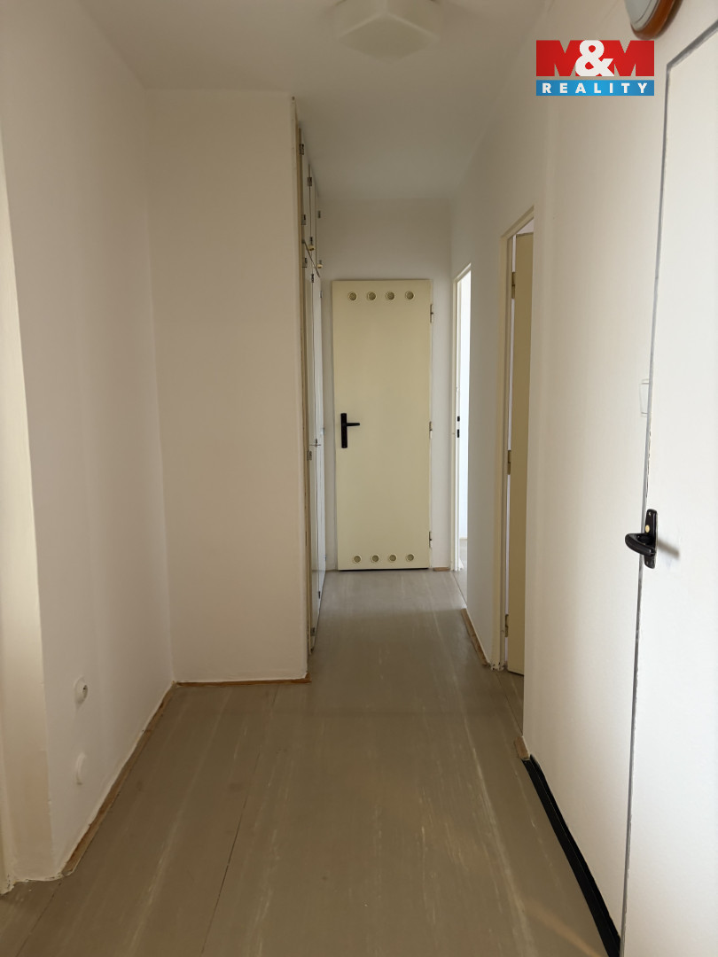 Pronájem bytu 3+1, 75 m², Hradec Králové, ul. Hrubínova - 6