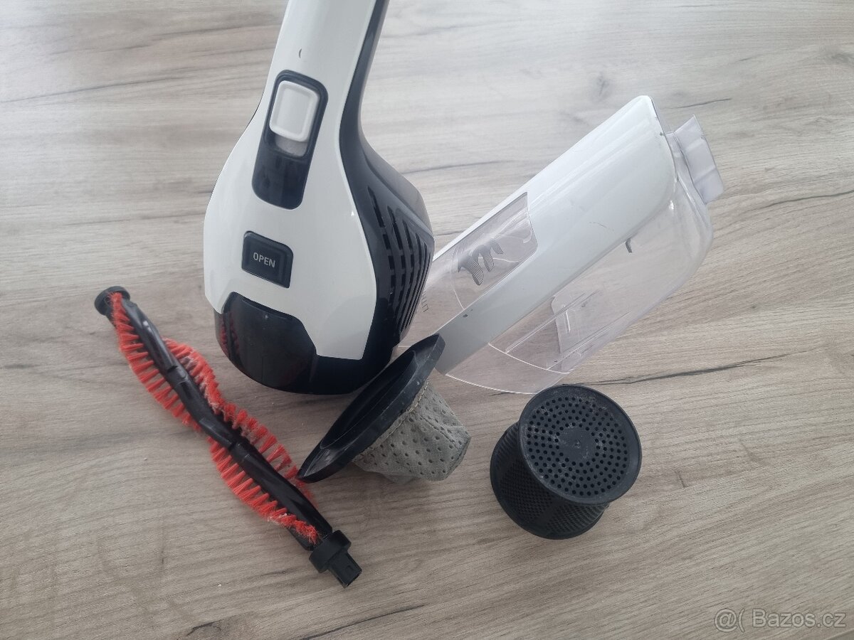 Rowenta tyčový vysavač - 6