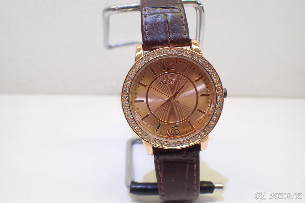 Hodinky Quartz s kamínky - 6